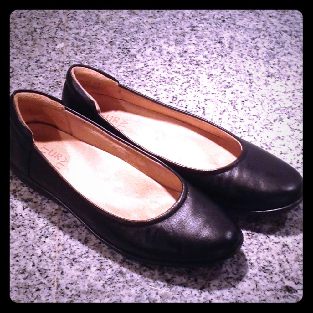 Black flats - Super Comfortable
